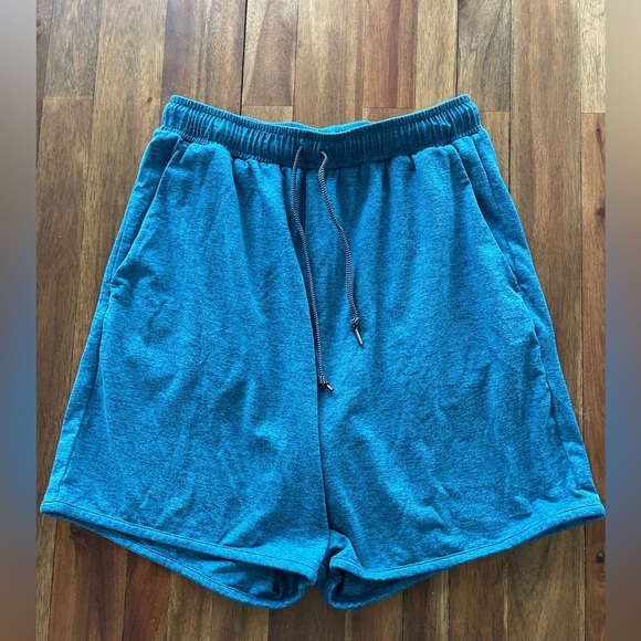 Rabbit running shorts - Picture 2 of 8